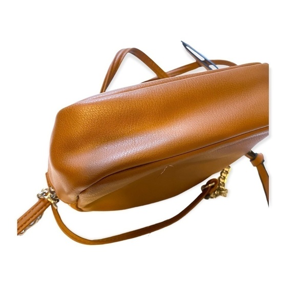 Caramel crossbody purse - Picture 3 of 6